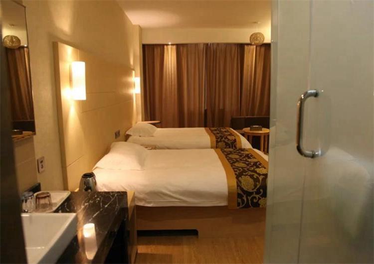 Thank Inn Plus Hotel Shandong Qingdao Development Zone Shandong University Of Science And Technology Qianwan Extérieur photo